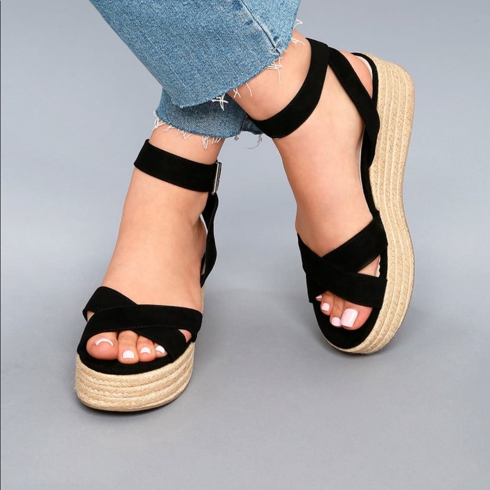 CHINESE LAUNDRY *Zala* black micro suede tan platform sandals 8.5